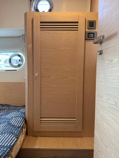 Pre-Owned 2022 Beneteau Swift Trawler 41 Fly for Sale | Vancouver, BC | M&P Yacht Centre | 690923f1a9a1aa99f50868f7