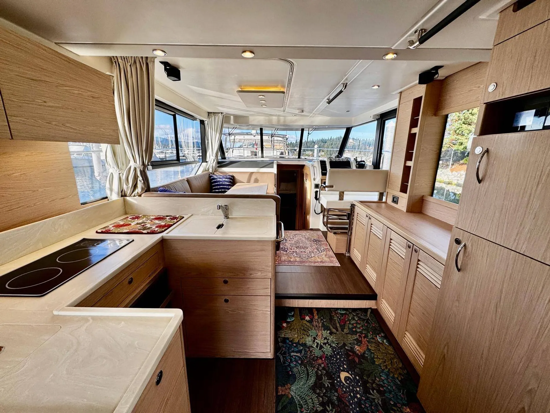 Pre-Owned 2022 Beneteau Swift Trawler 41 Fly for Sale | Vancouver, BC | M&P Yacht Centre | 690923f1a9a1aa99f50868f7
