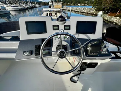 Pre-Owned 2022 Beneteau Swift Trawler 41 Fly for Sale | Vancouver, BC | M&P Yacht Centre | 690923f1a9a1aa99f50868f7