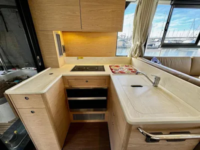 Pre-Owned 2022 Beneteau Swift Trawler 41 Fly for Sale | Vancouver, BC | M&P Yacht Centre | 690923f1a9a1aa99f50868f7