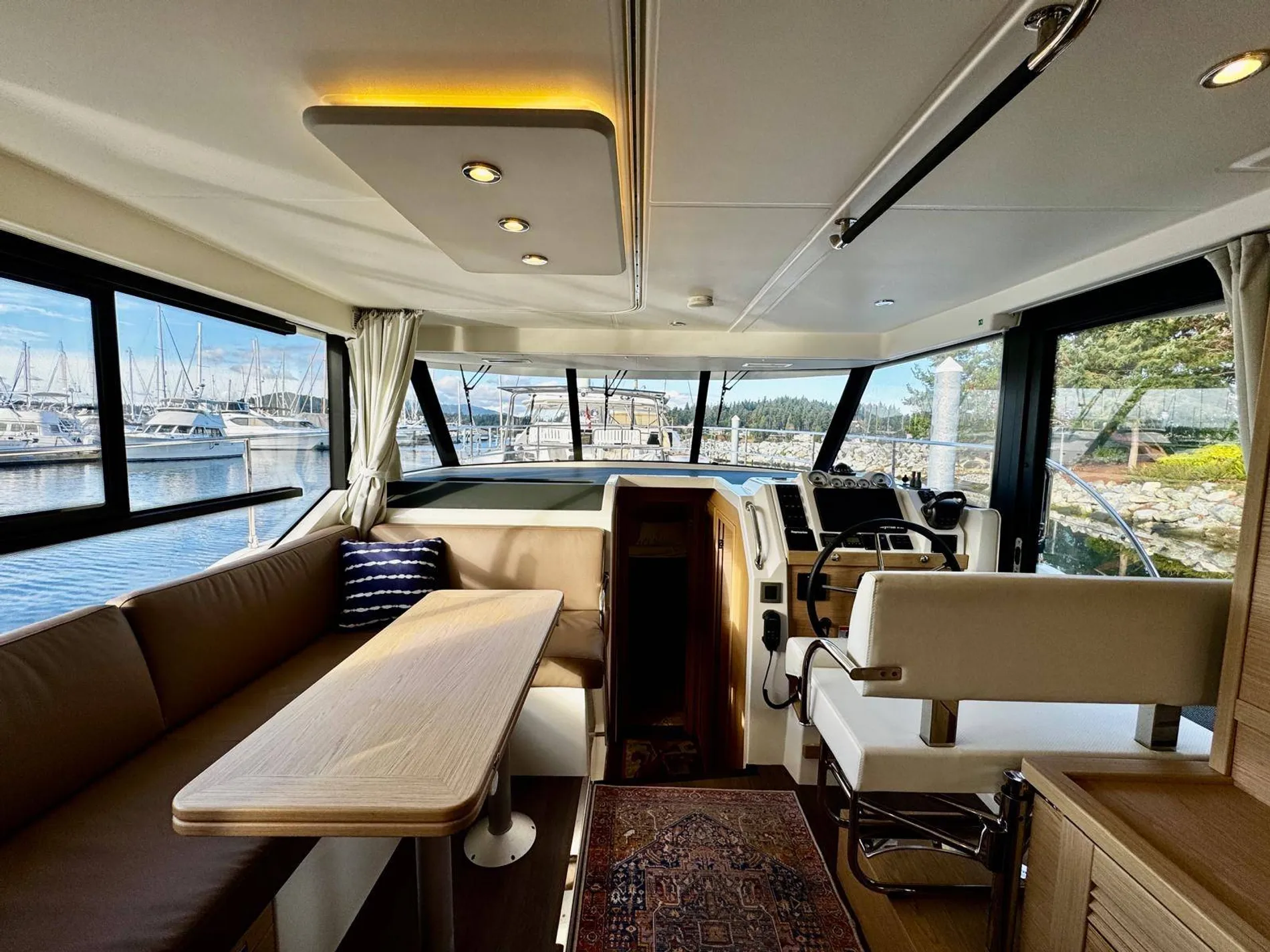 Pre-Owned 2022 Beneteau Swift Trawler 41 Fly for Sale | Vancouver, BC | M&P Yacht Centre | 690923f1a9a1aa99f50868f7