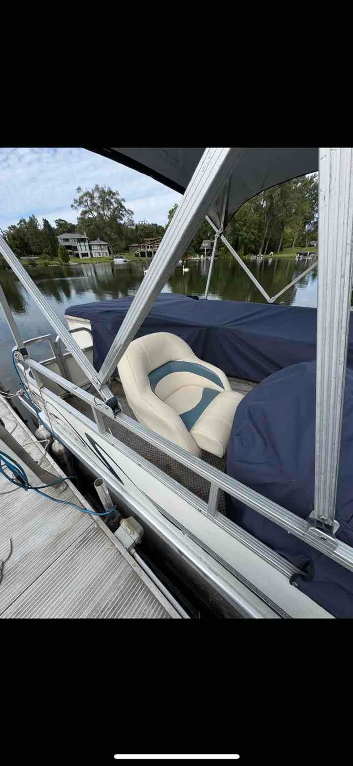 dummy-boat-img