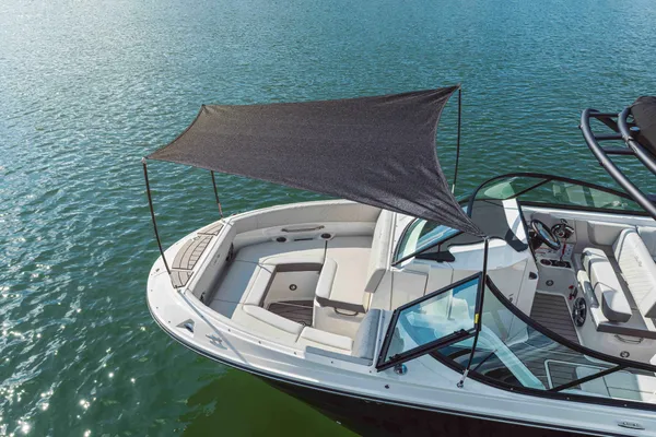 2027 Sea Ray SDX 250 -3