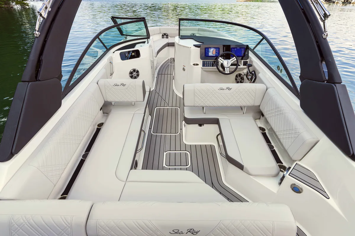 2027 Sea Ray SDX 250 -5