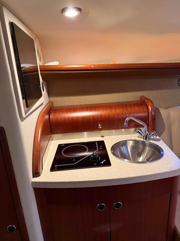 2013 Cobalt 323 detail image 27