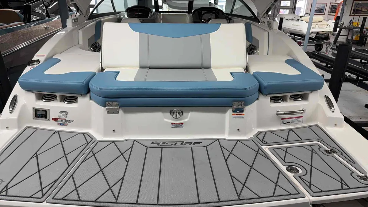2026 Chaparral GT3 Surf Series-12
