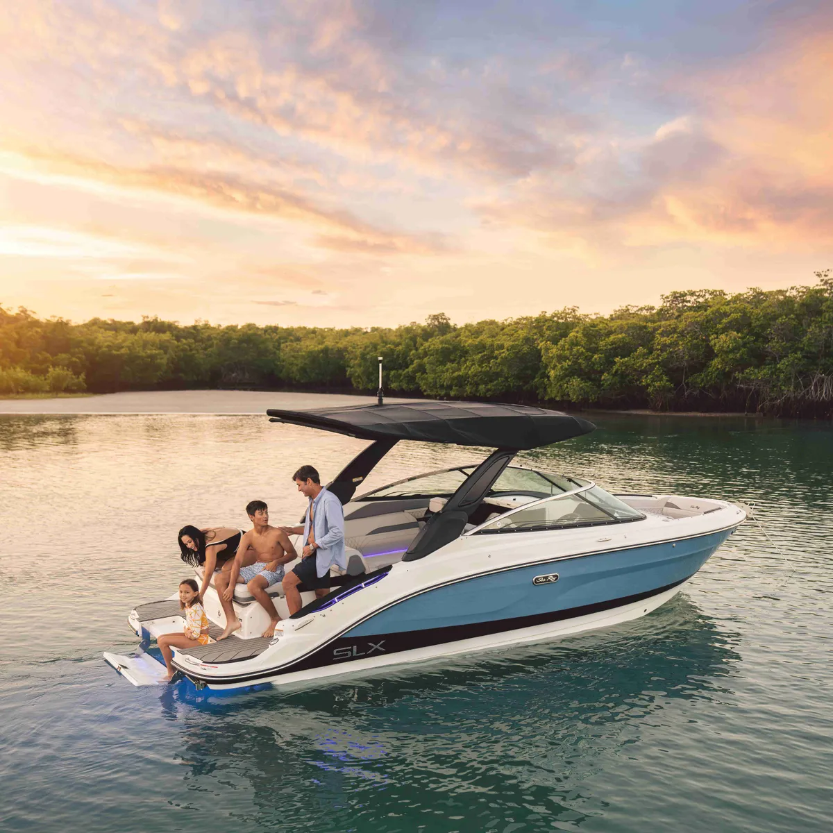 2027 Sea Ray SLX 260 -12