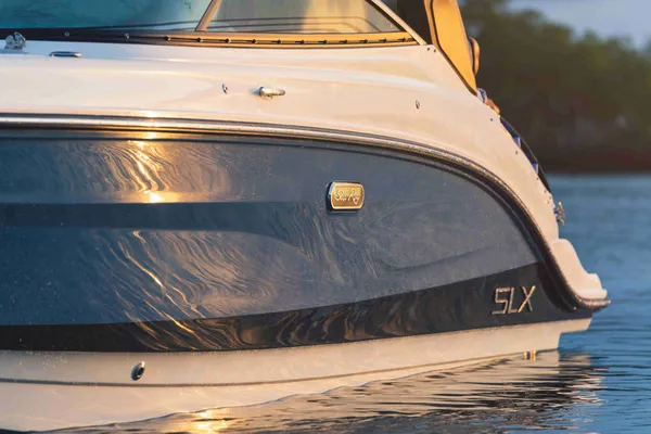 2027 Sea Ray SLX 260 -20