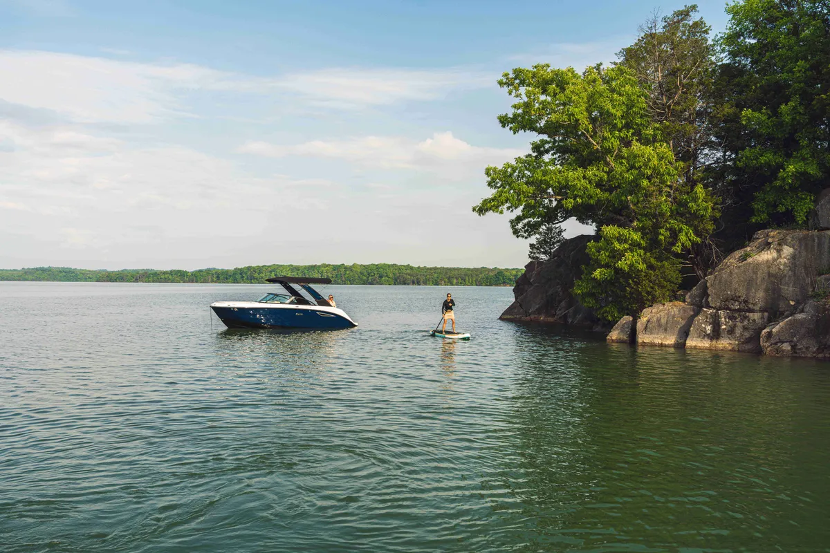 2027 Sea Ray SDX 230-4