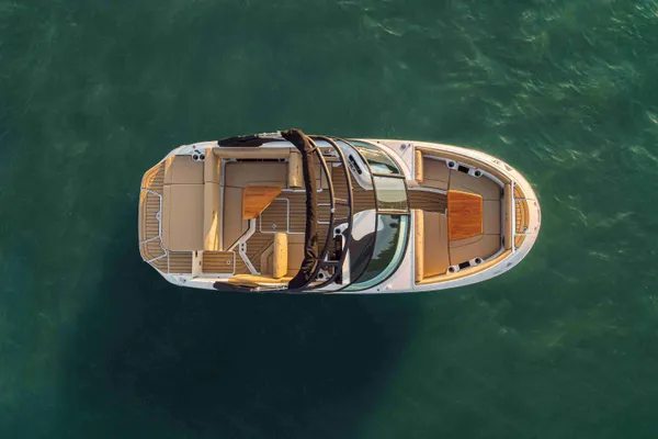 2027 Sea Ray SDX 230-18