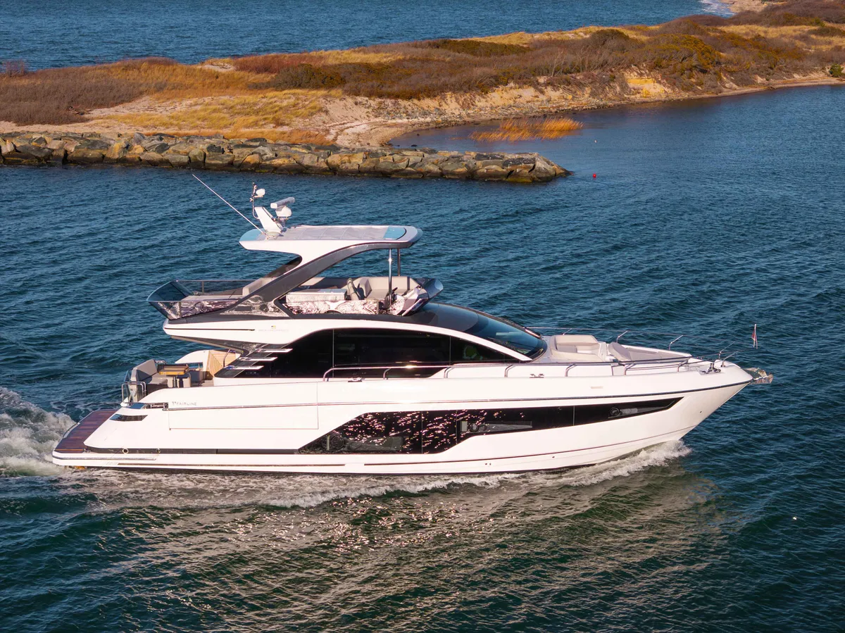 2025 Fairline SQUADRON 58