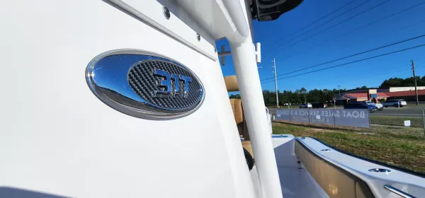 2025 Cape horn 31T