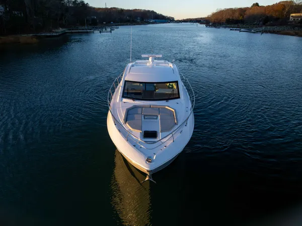 2026 Cruisers Yachts 46 CANTIUS detail image 4