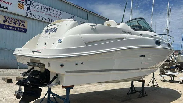 SeaRay Sundancer 240-2