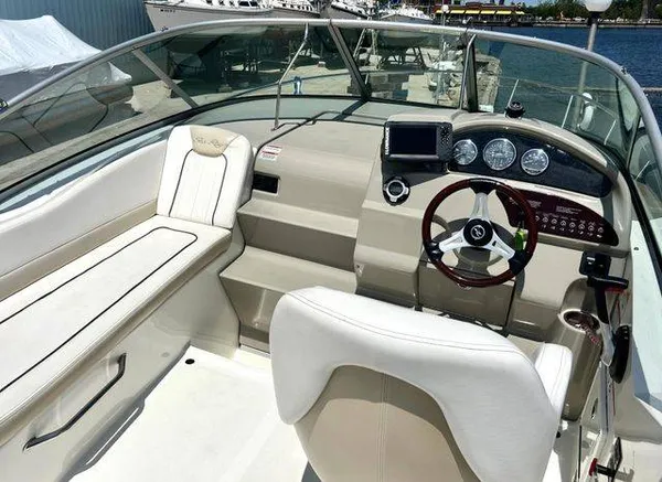 SeaRay Sundancer 240-6