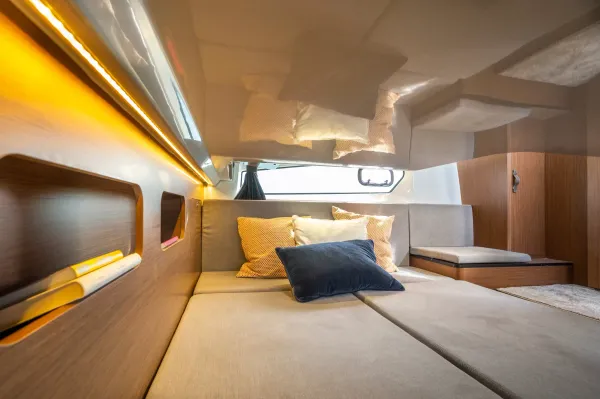 Beneteau Antares 11 Coupe 2026-13