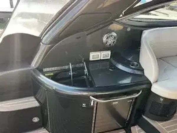Formula 37 Performance Cruiser 2018-4