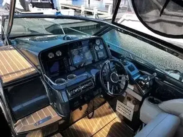 Formula 37 Performance Cruiser 2018-6