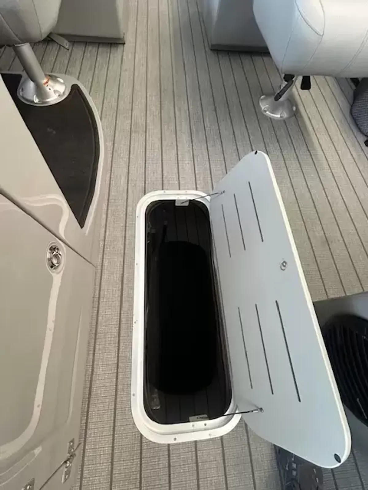 dummy-boat-img