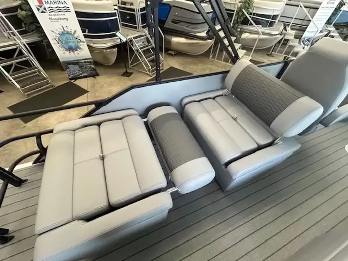 dummy-boat-img