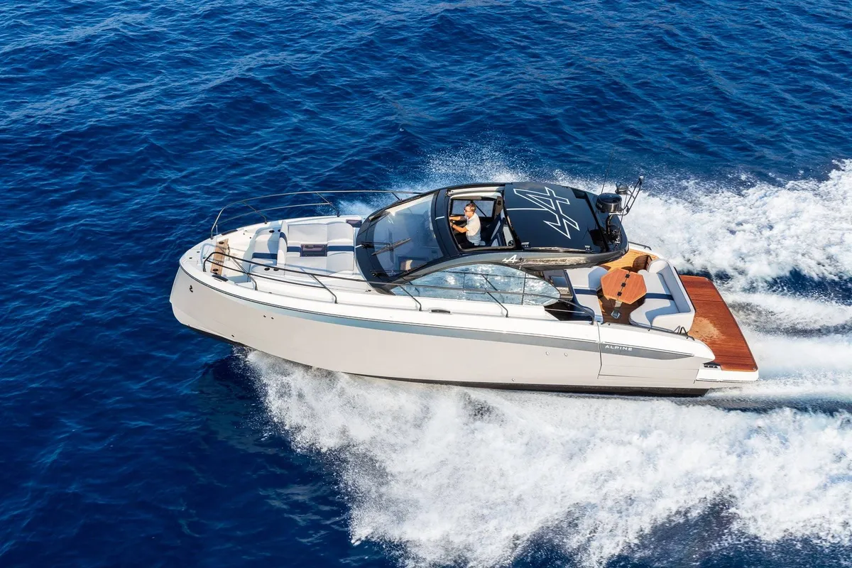 dummy-boat-img