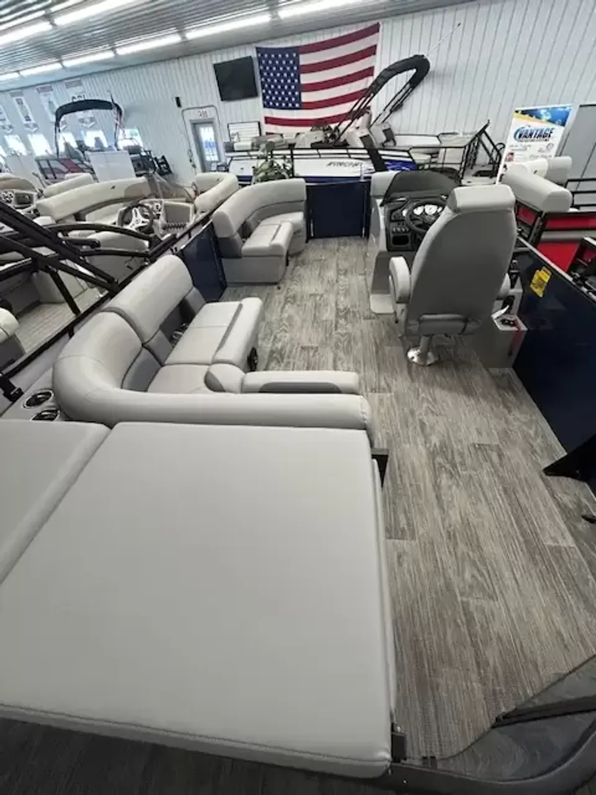 dummy-boat-img
