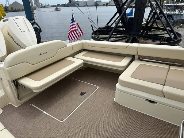 Chris Craft 32 Calypso 2025-4