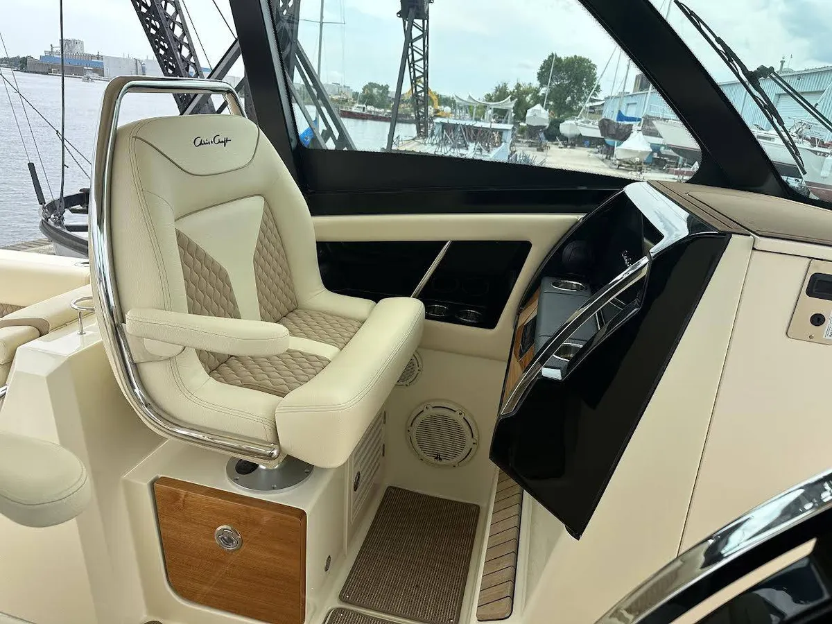 dummy-boat-img