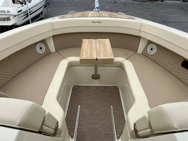 Chris Craft 32 Calypso 2025-11
