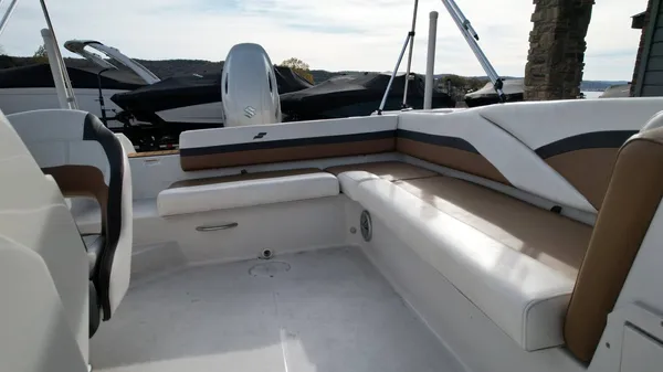 2021 Starcraft SVX 211 OB-11