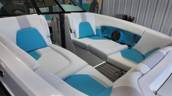 2019 Mastercraft X26-10