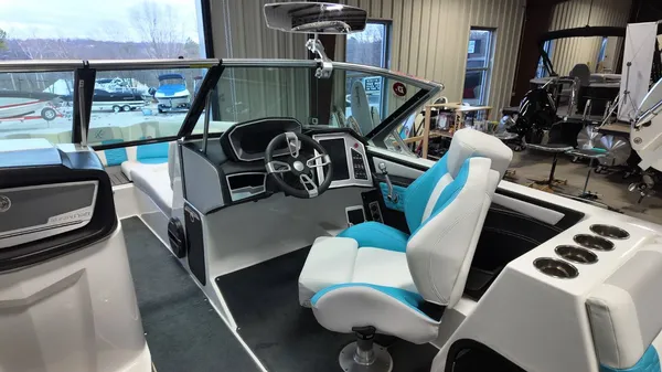2019 Mastercraft X26-12