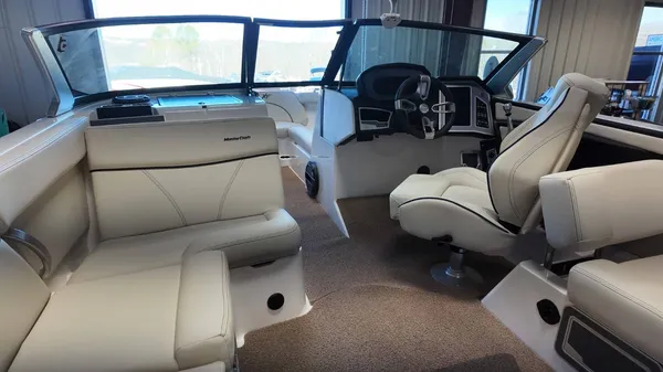 2022 Mastercraft XT25-10