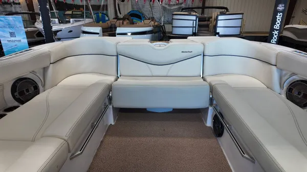 2022 Mastercraft XT25-16