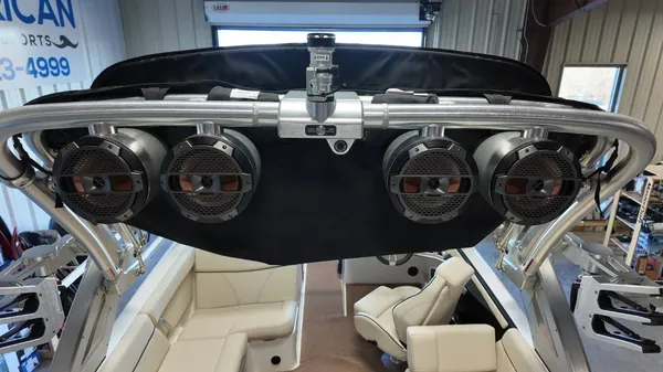 2022 Mastercraft XT25-21