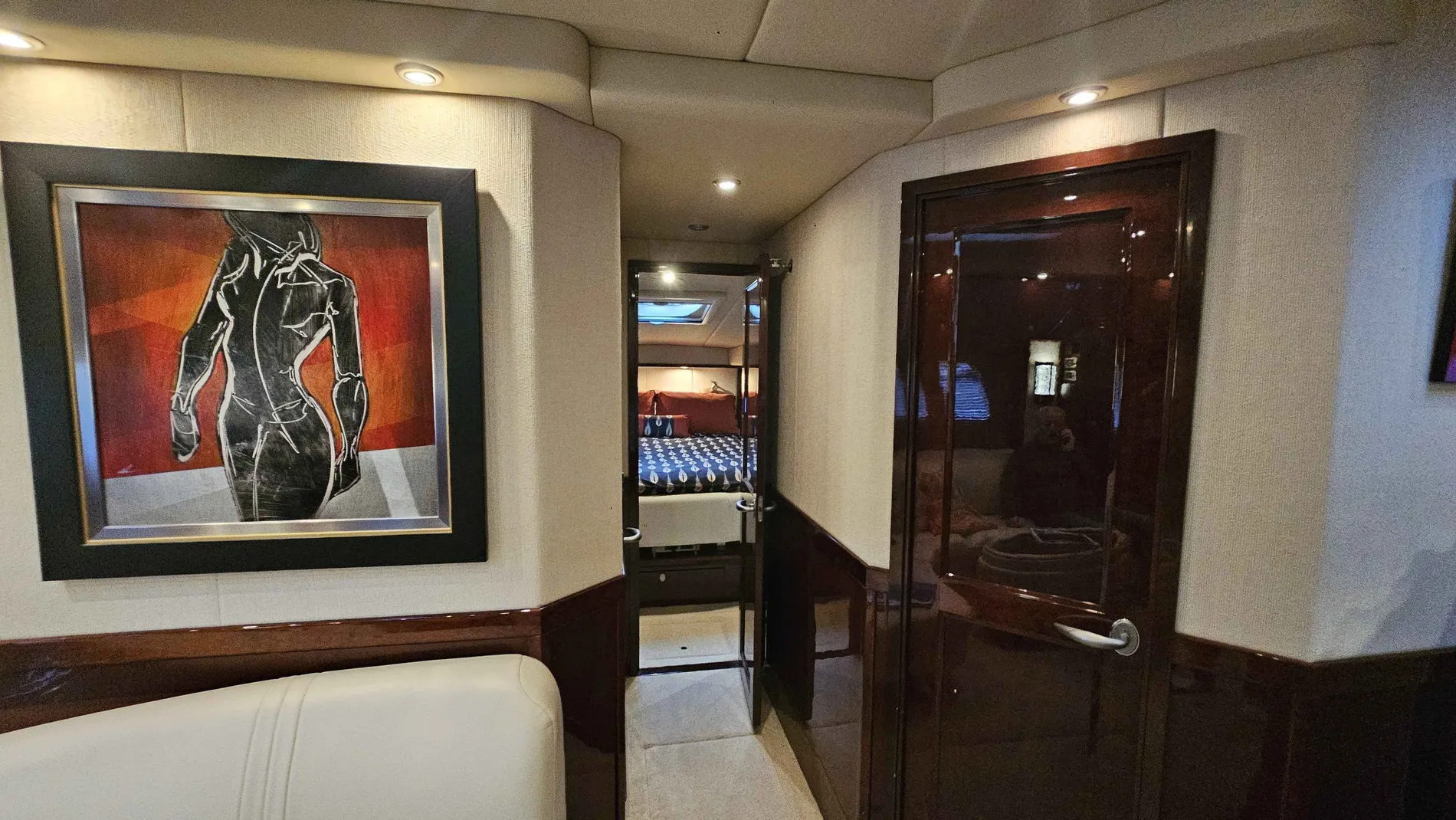Pre-Owned 2007 Sea ray 60 Sundancer for Sale | Vancouver, BC | M&P Yacht Centre | 6967af61c4b3ed8c1008502f