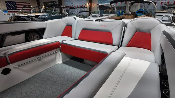 2022 Mastercraft XSTAR S-13