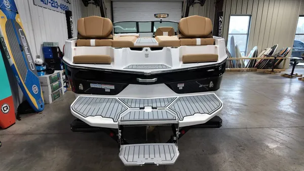 2026 Mastercraft XT22-22