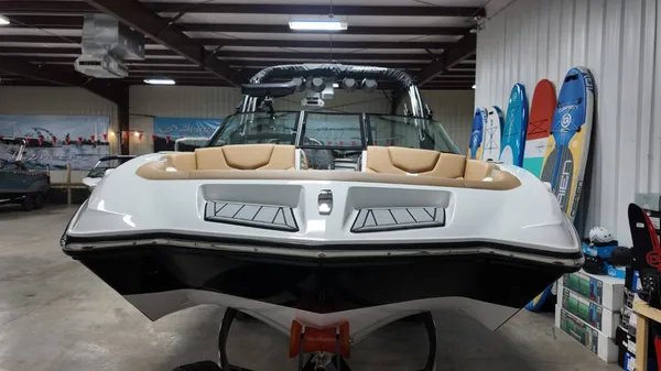 2026 Mastercraft XT22-5