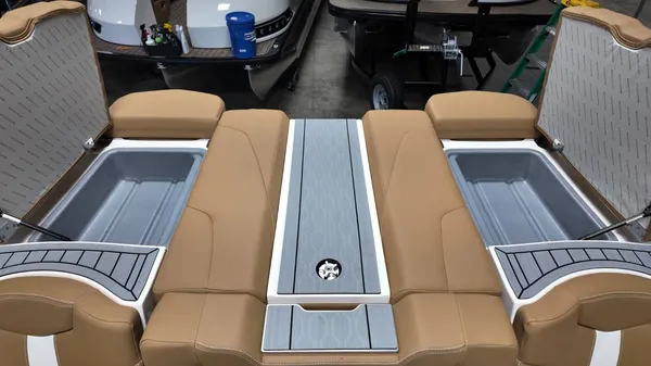 2026 Mastercraft XT24-18