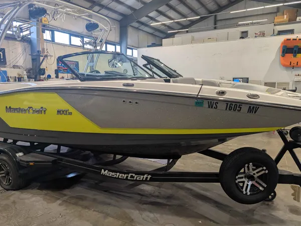 2017 Mastercraft Boat Co. NXT22