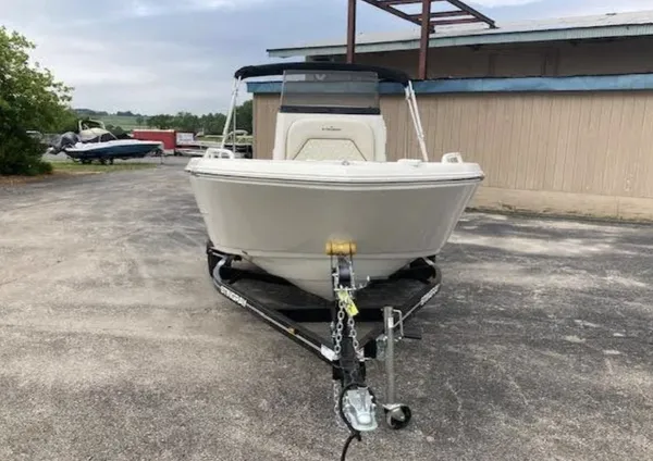 Stingray 173 CC-4
