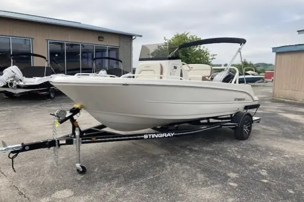 Stingray 173 CC-5