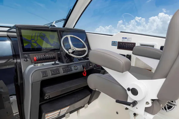 2026 Pursuit OS 405 detail image 9