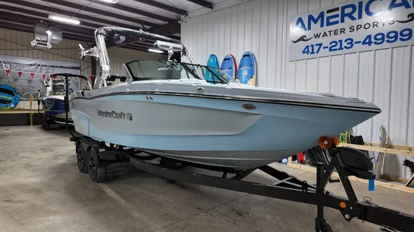 2026 Mastercraft XT23-9