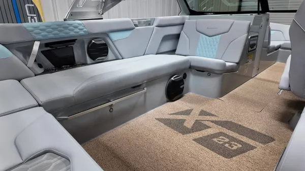 2026 Mastercraft XT23-29