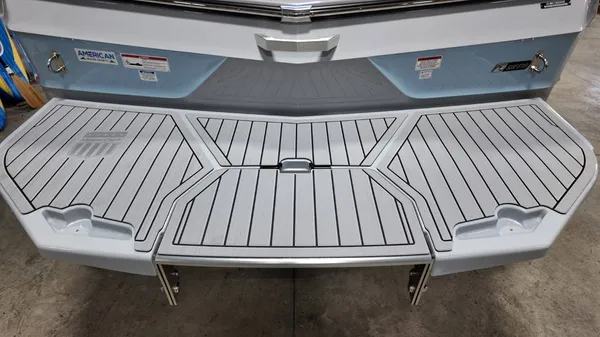 2026 Mastercraft XT23-51