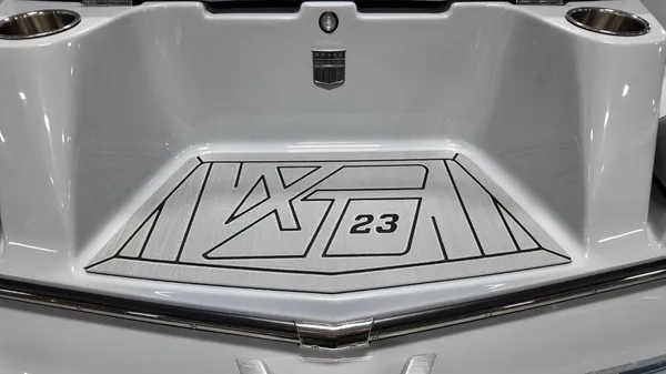 2026 Mastercraft XT23-50