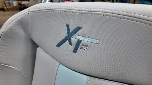 2026 Mastercraft XT23-19