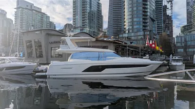 Pre-Owned 2022 Prestige 590 Fly for Sale | Vancouver, BC | M&P Yacht Centre | 697bac93f6038689a0043c9e